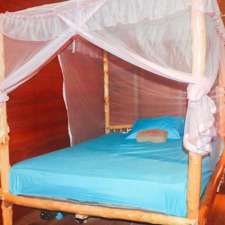 Villa Mentawai Ebay Playground Surfcamp Masokut Exterior foto