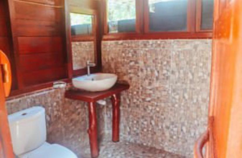 Villa Mentawai Ebay Playground Surfcamp Masokut Exterior foto